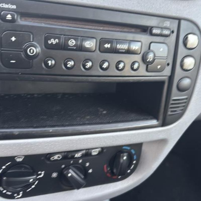 Feu arriere principal droit (feux) CITROEN C3 1 Photo n°20