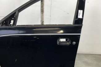 Porte avant gauche RENAULT TWINGO 3 Photo n°1