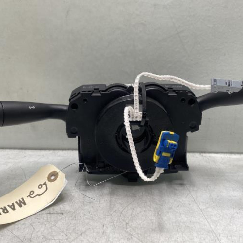 Com (Bloc Contacteur Tournant+Commodo Essuie Glace+Commodo Phare) CITROEN C3 1 Photo n°1