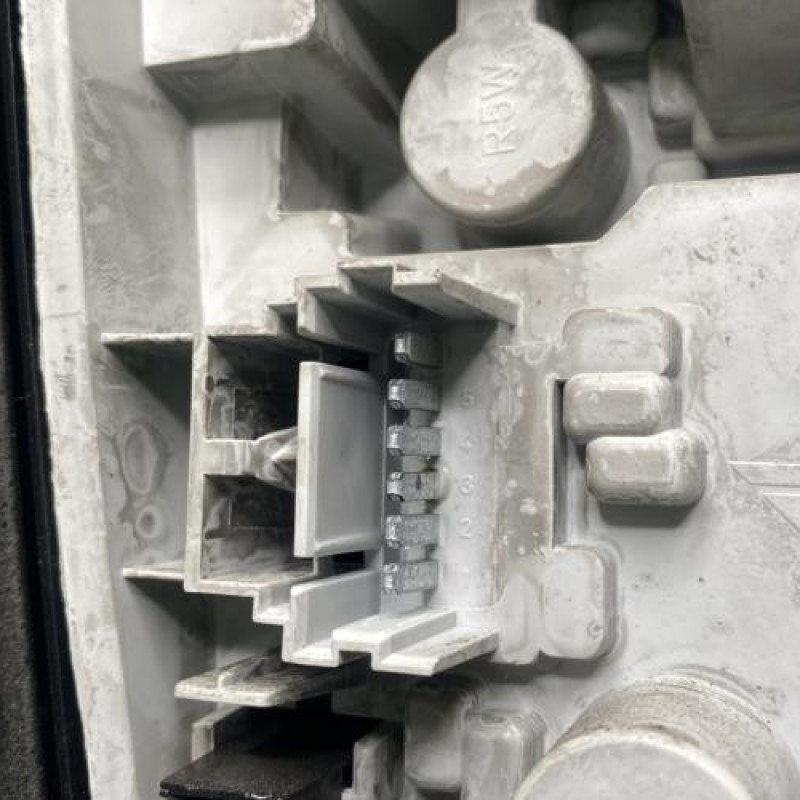 Feu arriere principal droit (feux) RENAULT GRAND MODUS Photo n°3