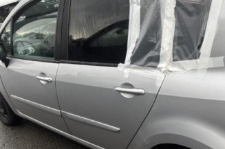 Feu arriere principal droit (feux) RENAULT GRAND MODUS