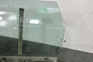 Vitre arriere gauche RENAULT SCENIC 2