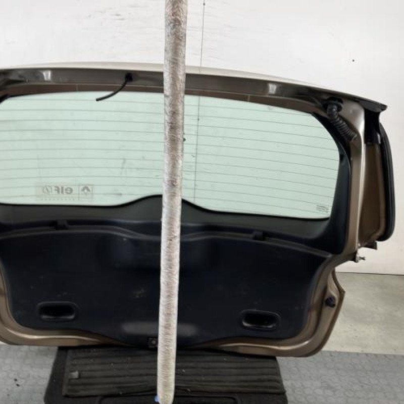 Malle/Hayon arriere RENAULT MODUS Photo n°7