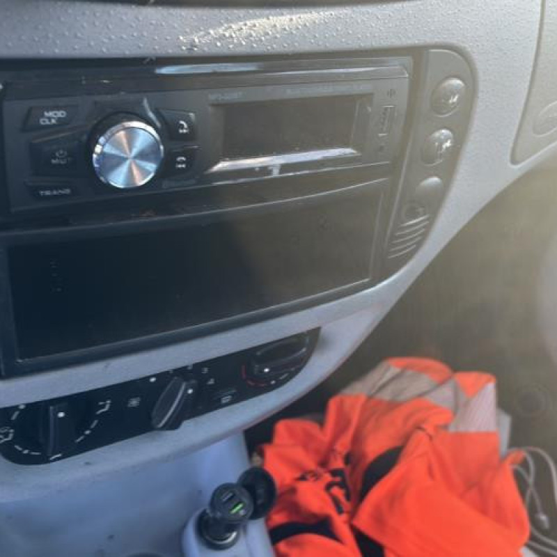 Feu arriere principal droit (feux) CITROEN C3 1 Photo n°20