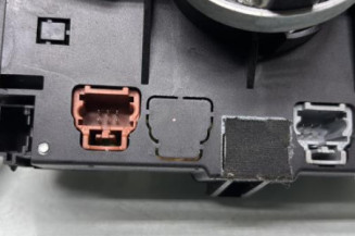 Com (Bloc Contacteur Tournant+Commodo Essuie Glace+Commodo Phare) CITROEN C3 1