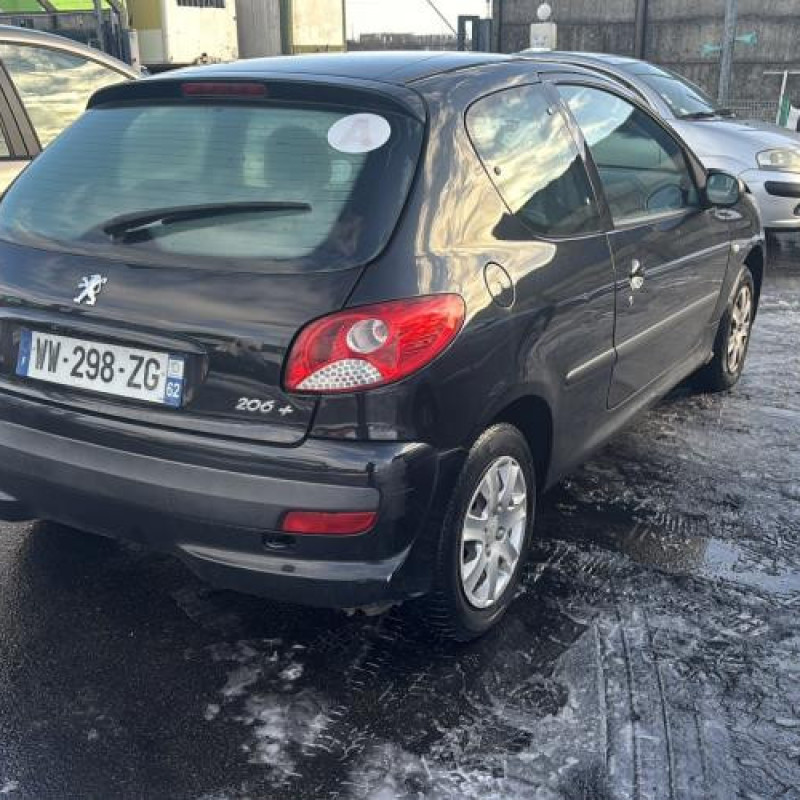 Feu arriere principal droit (feux) PEUGEOT 206+ Photo n°8