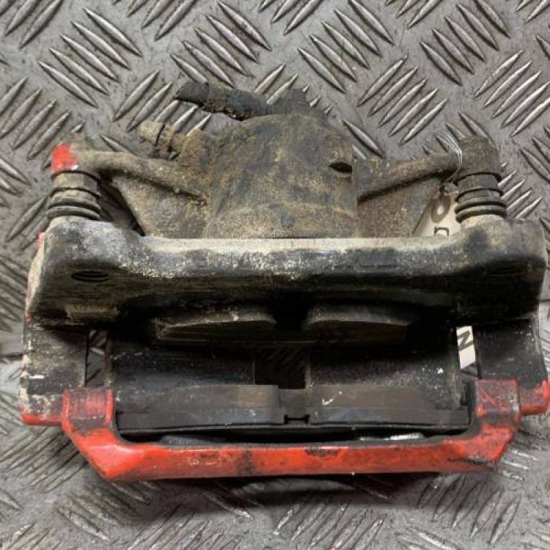 Etrier avant gauche (freinage) AUDI A3 4 Photo n°3