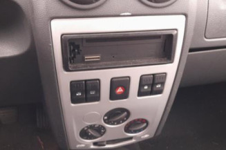 Poignee porte arriere droit DACIA LOGAN 1