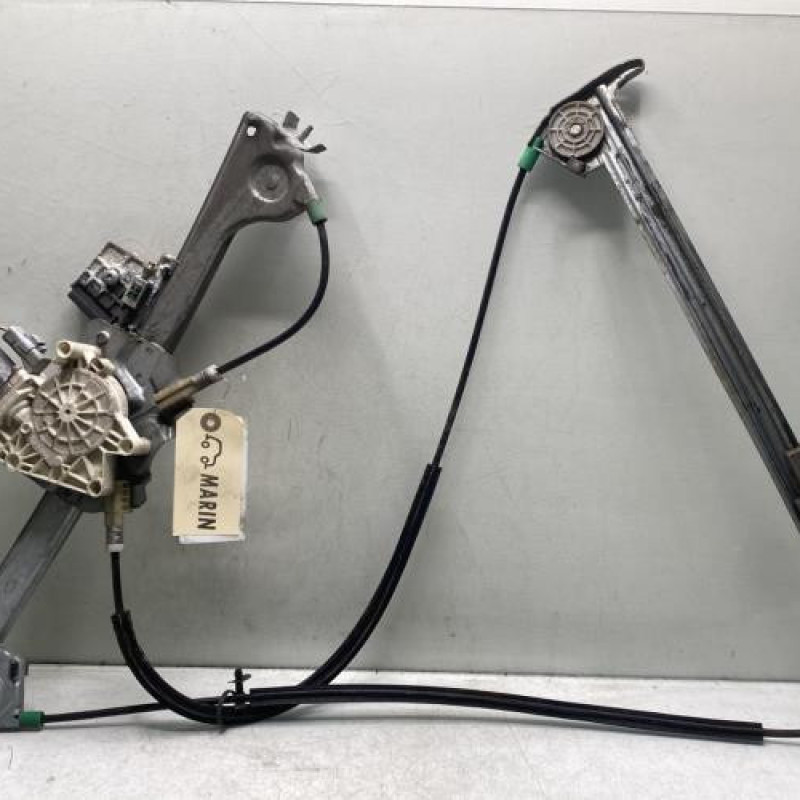 Leve vitre electrique avant gauche PEUGEOT 206 Photo n°4