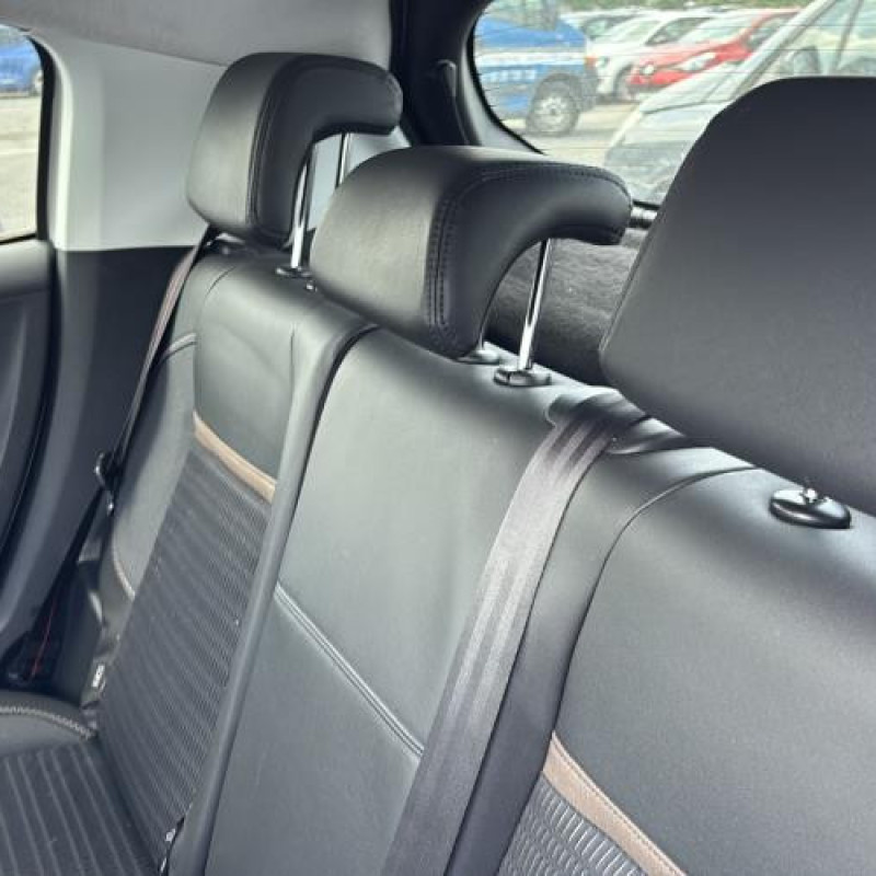 Ceinture arriere droit PEUGEOT 208 1 Photo n°16