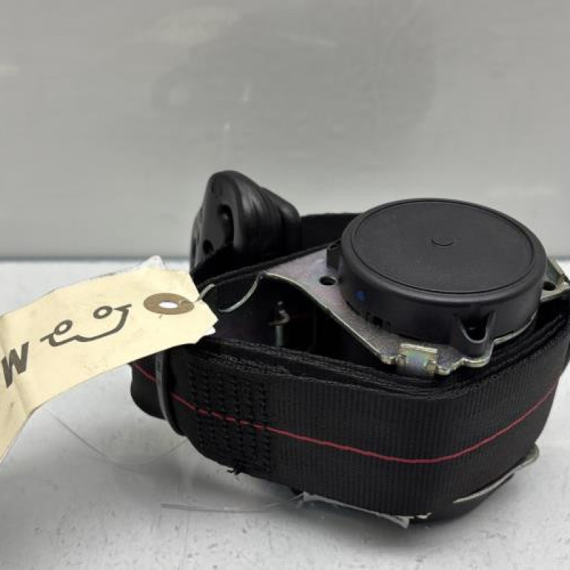 Ceinture arriere gauche PEUGEOT 208 1 Photo n°1
