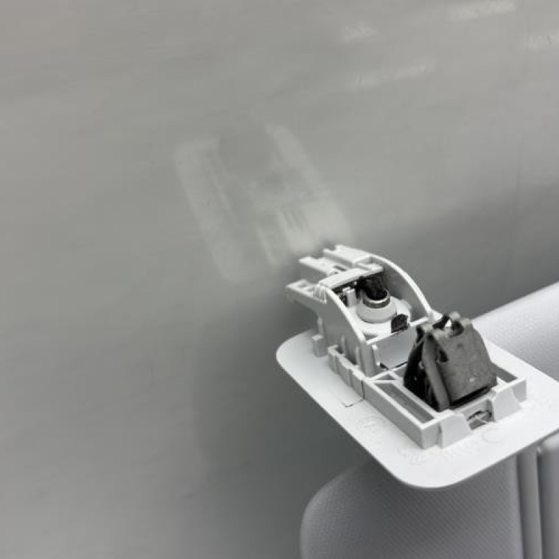 Pare soleil gauche PEUGEOT 208 1 Photo n°3