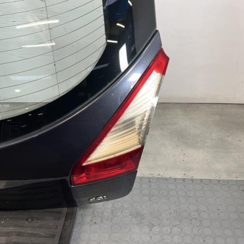 Malle/Hayon arriere RENAULT MEGANE 3 Photo n°4