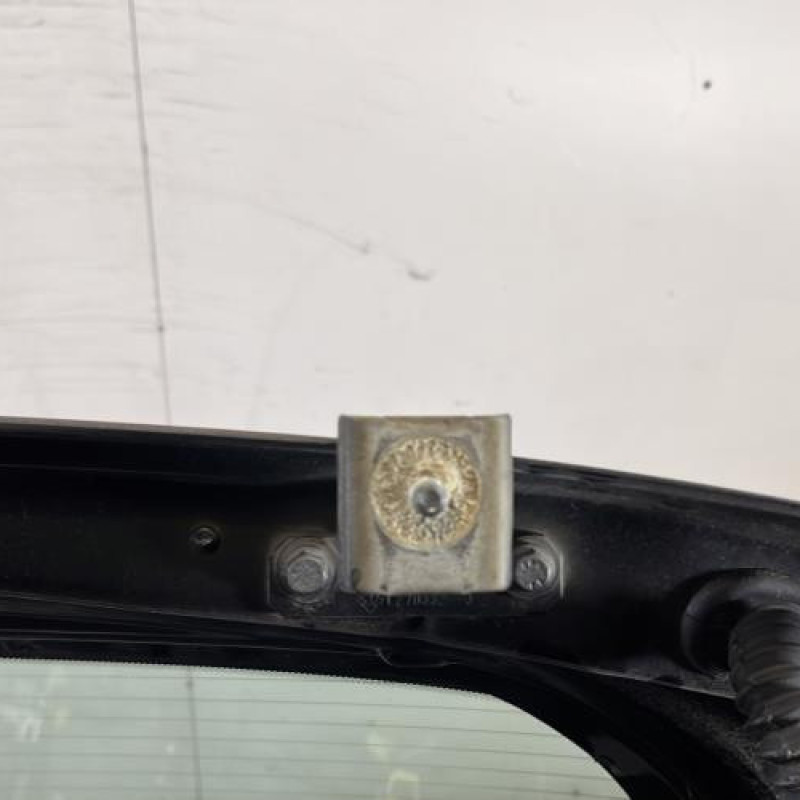 Malle/Hayon arriere RENAULT MEGANE 3 Photo n°7