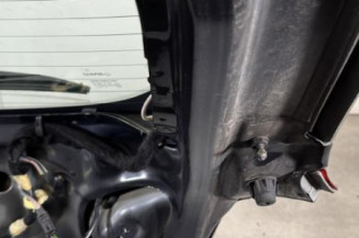 Malle/Hayon arriere RENAULT MEGANE 3