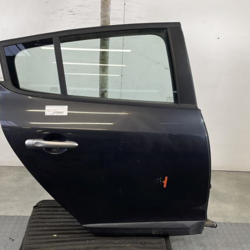 Porte arriere droit RENAULT MEGANE 3 Photo n°1