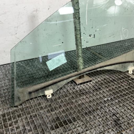 Vitre avant gauche RENAULT MEGANE 3