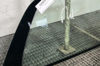 Custode arriere droit CITROEN SAXO