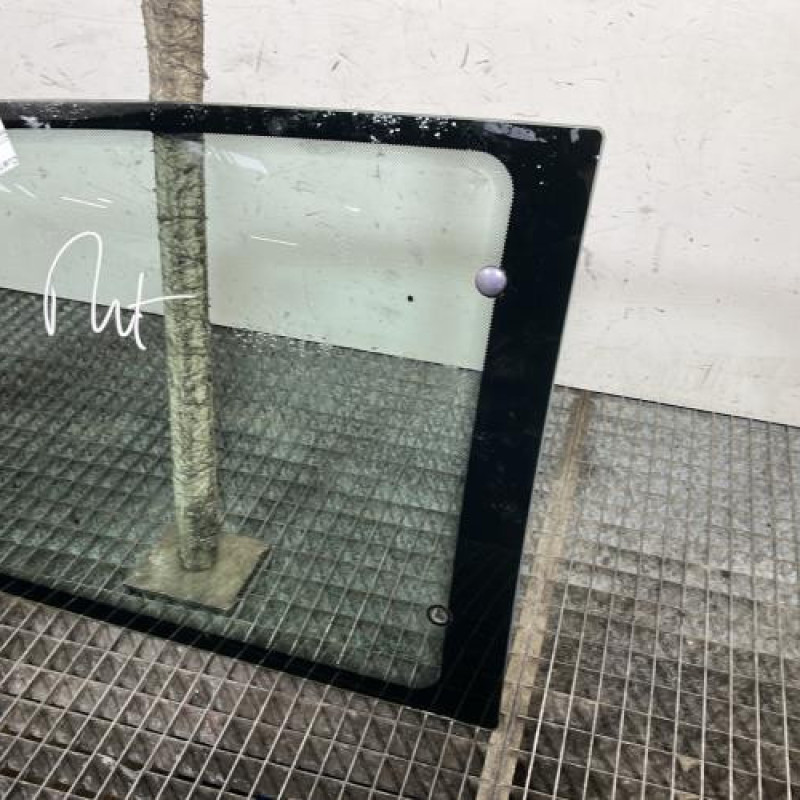 Custode arriere droit CITROEN SAXO Photo n°3