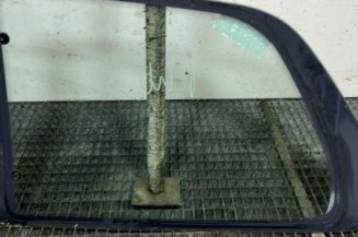 Custode arriere droit CITROEN SAXO