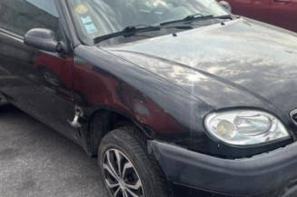 Optique avant principal gauche (feux)(phare) CITROEN SAXO