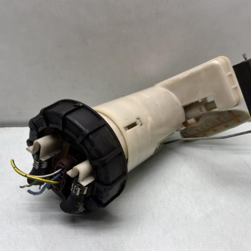 Pompe à carburant CITROEN SAXO Photo n°1