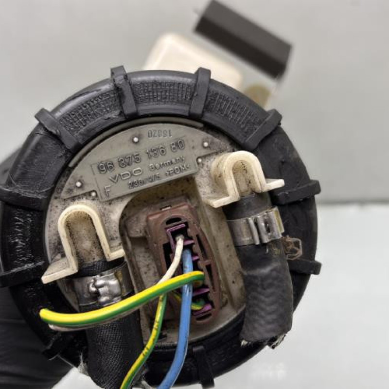 Pompe à carburant CITROEN SAXO Photo n°4