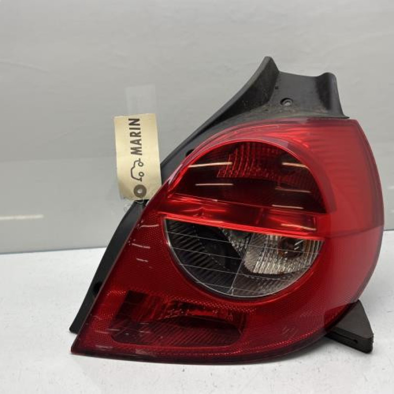 Feu arriere principal droit (feux) RENAULT CLIO 3 Photo n°1
