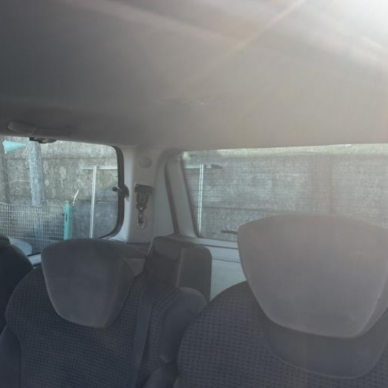 Cremaillere assistee PEUGEOT 807 Photo n°18