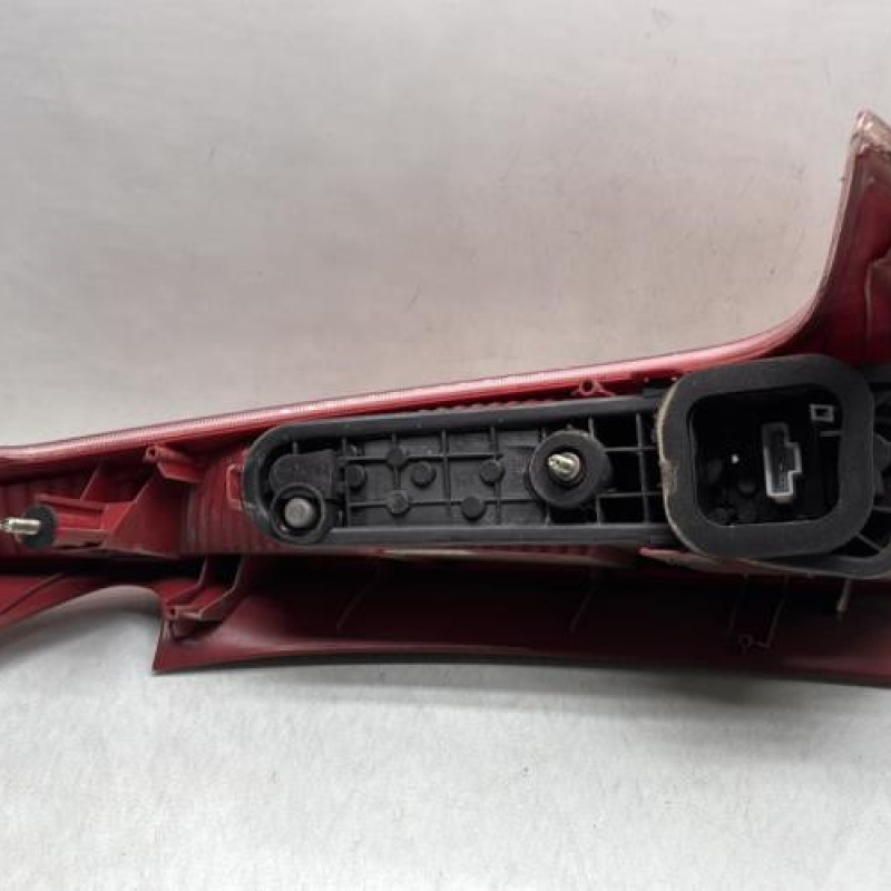 Feu arriere principal gauche (feux) PEUGEOT 206 Photo n°2