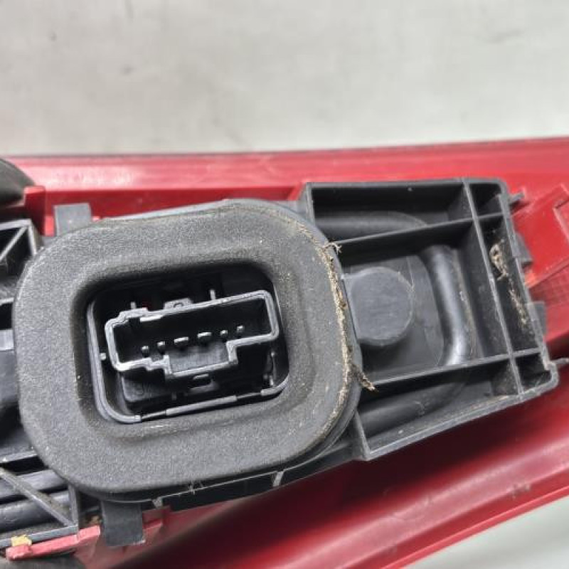 Feu arriere principal droit (feux) CITROEN C3 1 Photo n°3