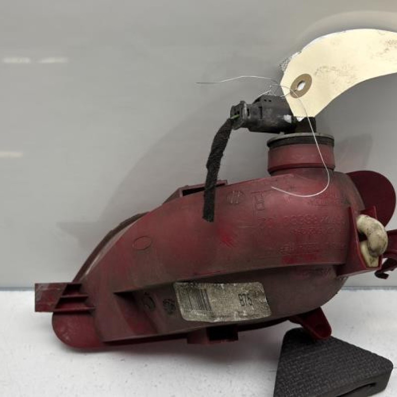 Anti brouillard arriere droit CITROEN DS4 Photo n°3