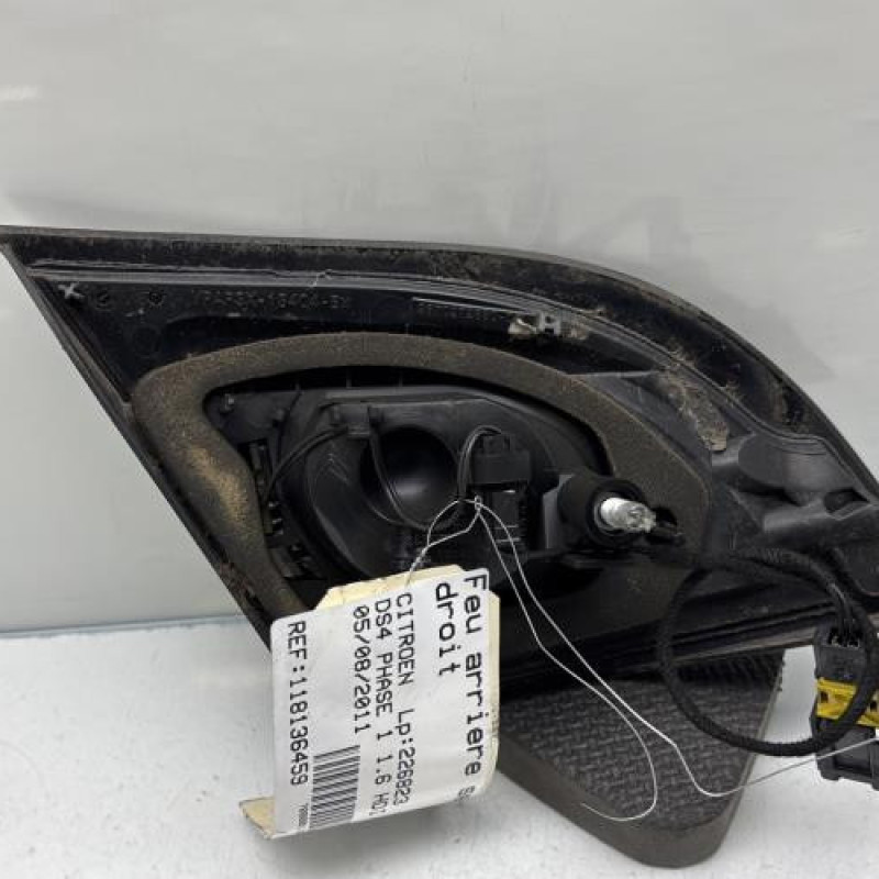 Feu arriere secondaire droit (feux) CITROEN DS4 Photo n°2