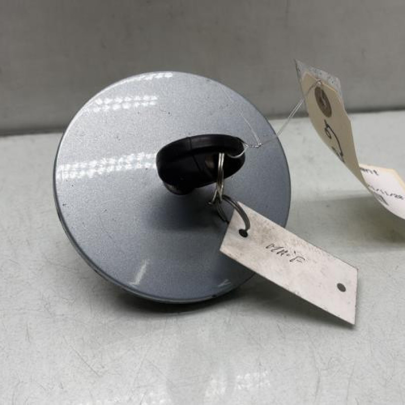 Bouchon de carburant PEUGEOT 206 Photo n°1