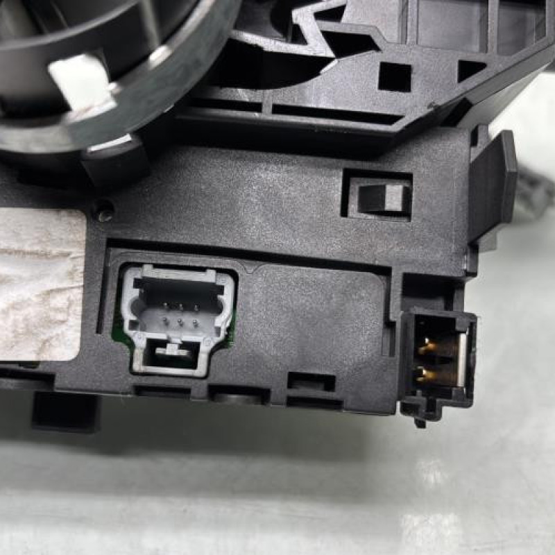 Com (Bloc Contacteur Tournant+Commodo Essuie Glace+Commodo Phare) PEUGEOT 206 Photo n°9