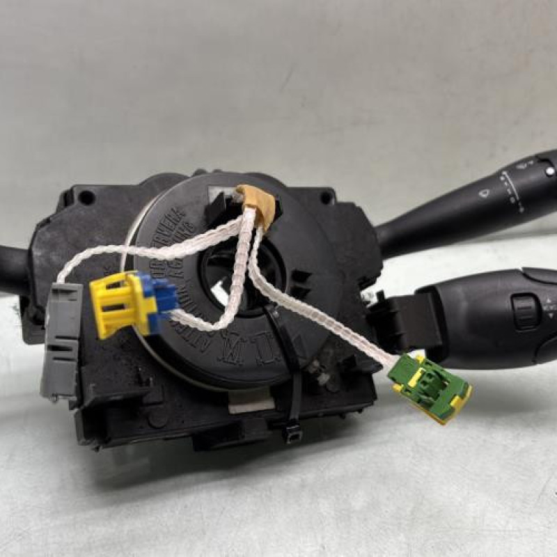 Com (Bloc Contacteur Tournant+Commodo Essuie Glace+Commodo Phare) PEUGEOT 206 Photo n°2