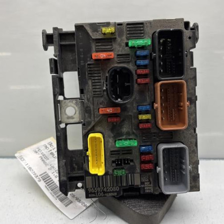 Boitier servitude moteur (BSM) PEUGEOT 307 Photo n°1