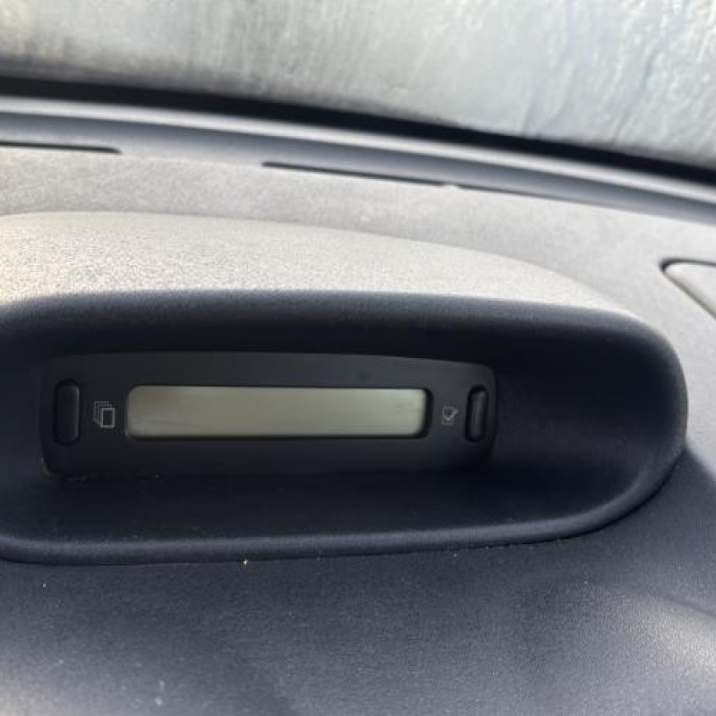 Feu arriere principal droit (feux) CITROEN C3 1 Photo n°18