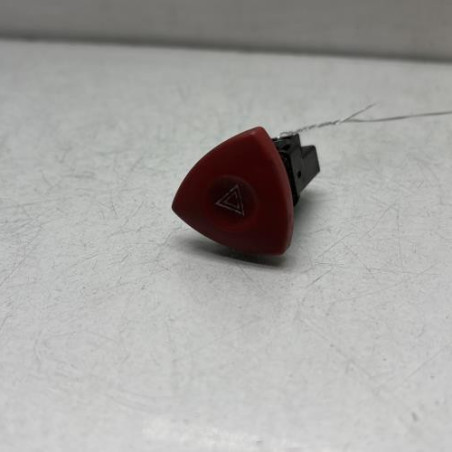 Bouton de warning RENAULT LAGUNA 2 Photo n°1