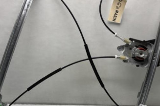 Leve vitre electrique avant gauche RENAULT LAGUNA 2 Photo n°1