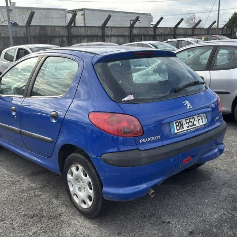 Bouchon de carburant PEUGEOT 206 Photo n°8