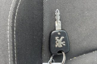 Com (Bloc Contacteur Tournant+Commodo Essuie Glace+Commodo Phare) PEUGEOT 206