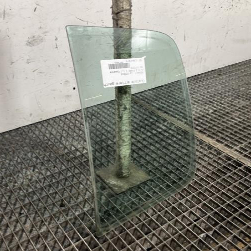 Custode arriere gauche (porte) RENAULT CLIO 2 Photo n°2