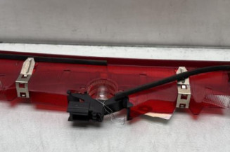 Feu arriere stop central RENAULT CLIO 3