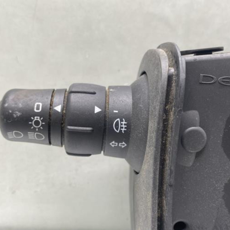 Commodo phare RENAULT CLIO 3 Photo n°2