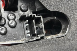 Feu arriere principal gauche (feux) RENAULT LAGUNA 2