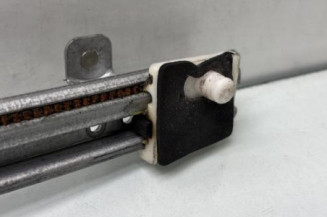 Leve vitre electrique avant droit RENAULT LAGUNA 2