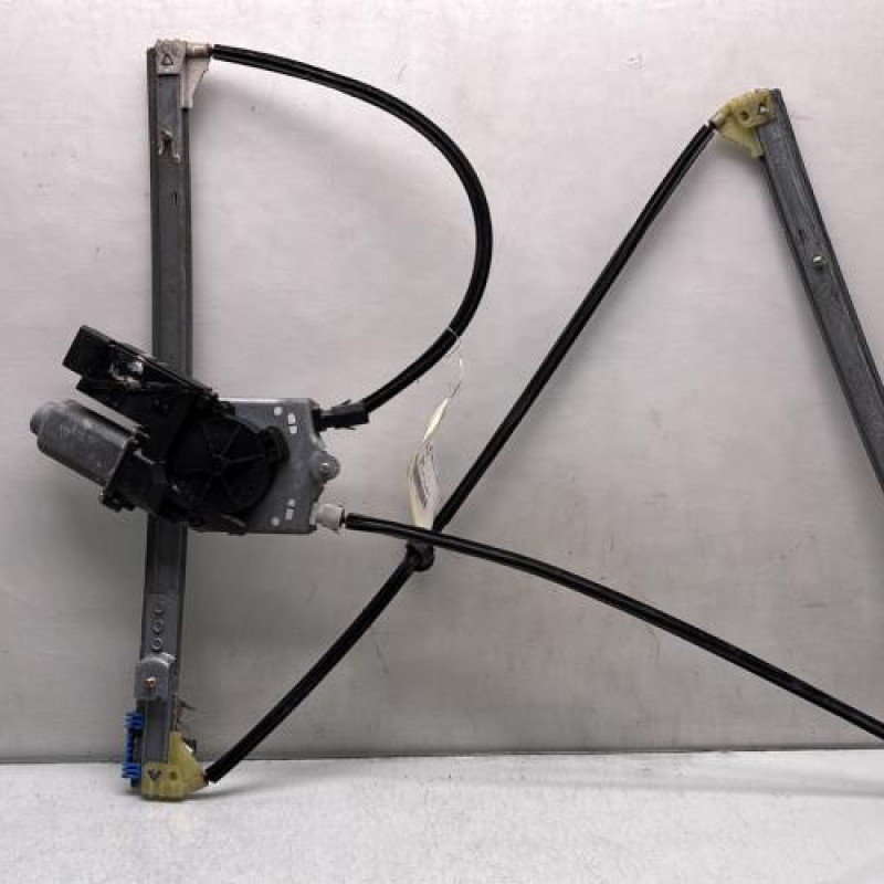 Leve vitre electrique avant gauche RENAULT LAGUNA 2 Photo n°5