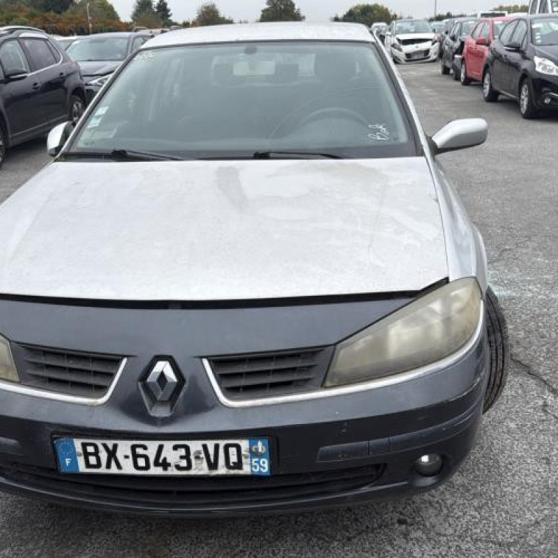 Leve vitre electrique avant gauche RENAULT LAGUNA 2 Photo n°15