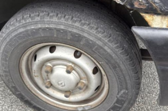 Vitre avant gauche RENAULT MASTER 2